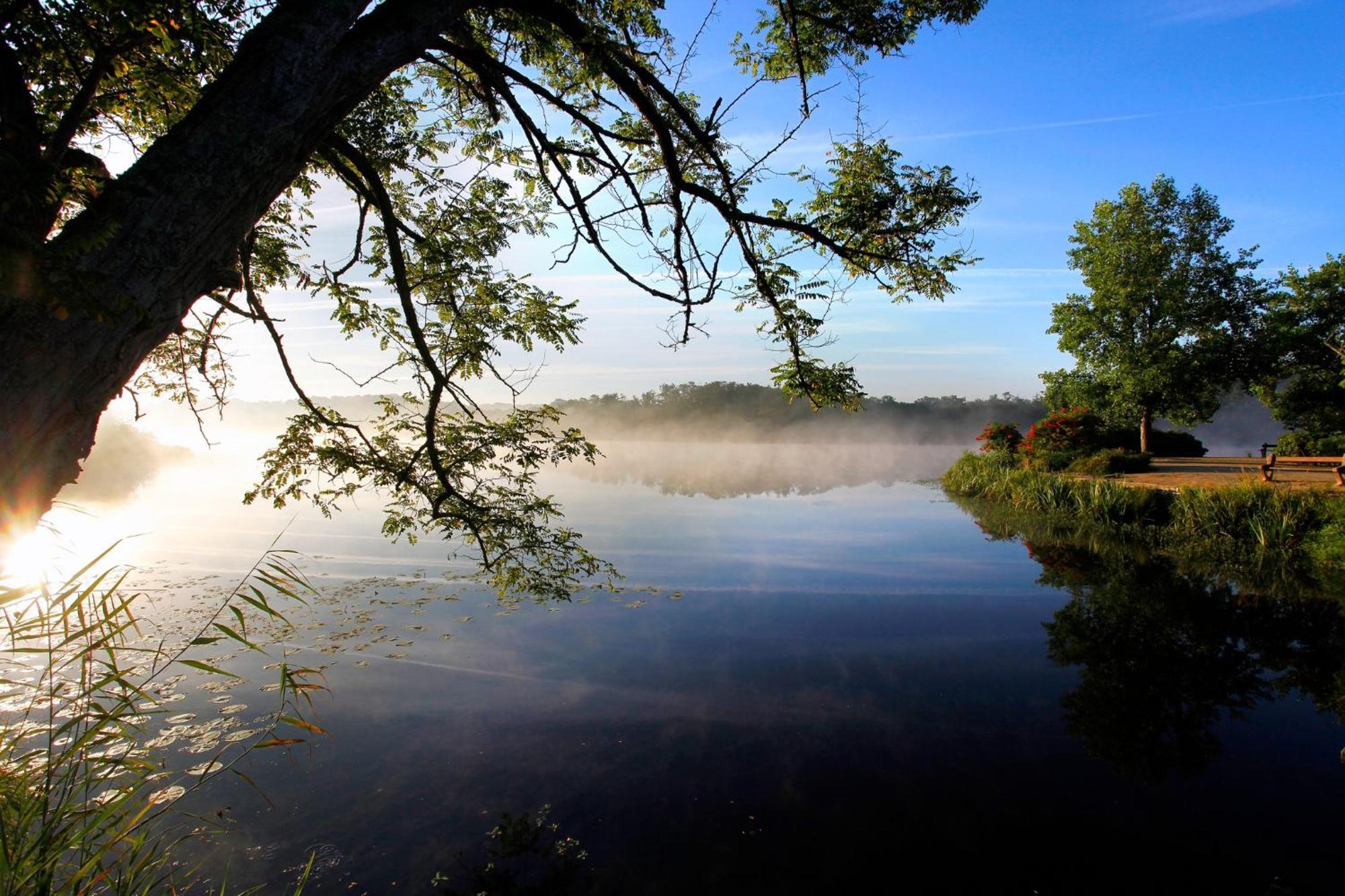 Vk Lake Aureilhan  Εξωτερικό φωτογραφία