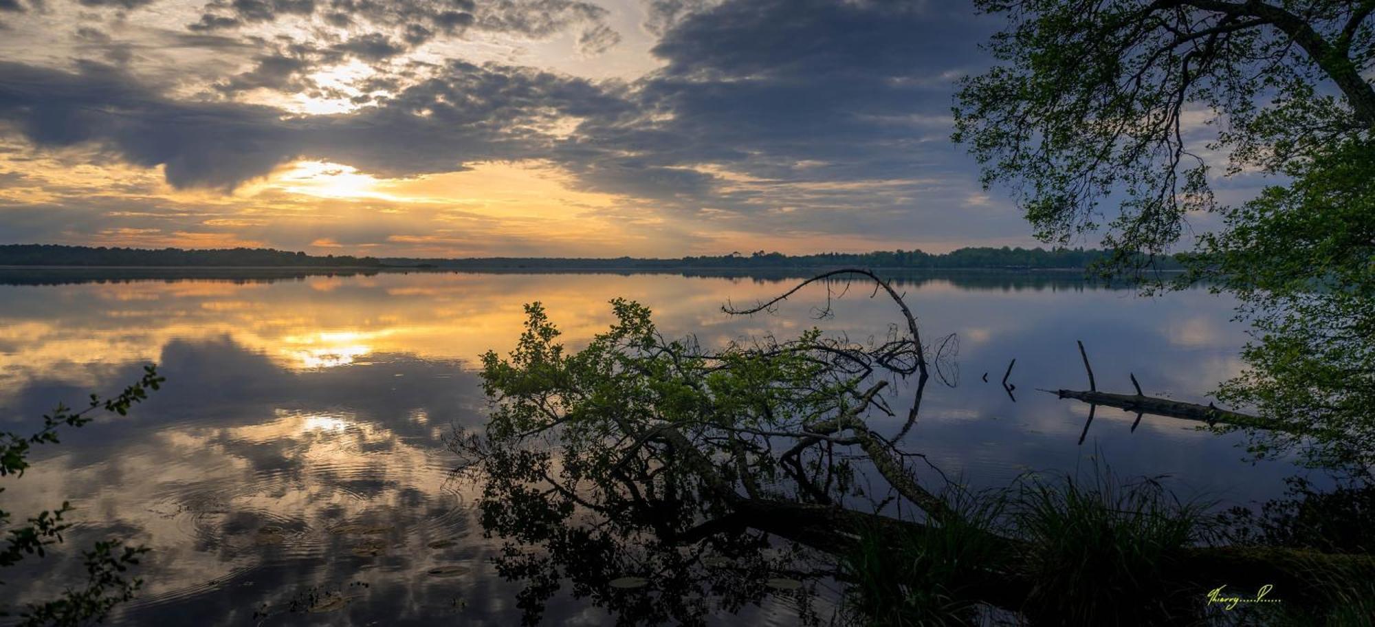 Vk Lake Aureilhan  Εξωτερικό φωτογραφία